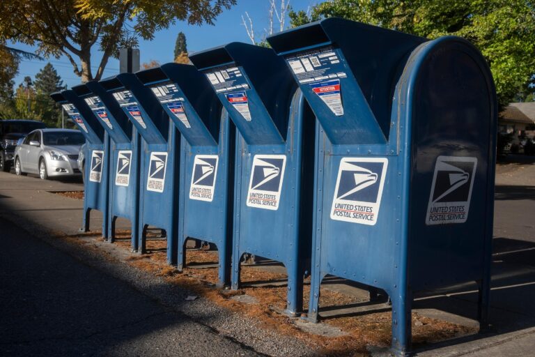 USPS Mailbox Arson Damages Ballots in Phoenix – The New York Times