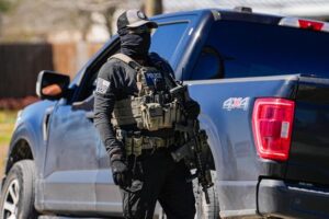 Majority of people arrested in U.S. immigration raids have no criminal record, data shows – CBC