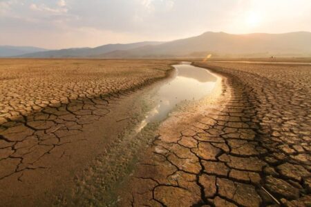 Phoenix nears dry spell record as drought conditions worsen – The Guardian