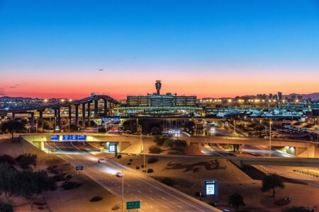 Phoenix Sky Harbor now ranks among top 3 US airports, report says – The Business Journals