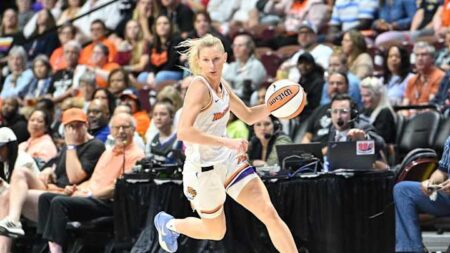 Lexi Held injury update: Latest news on Phoenix Mercury guard’s collapsed lung – USA Today