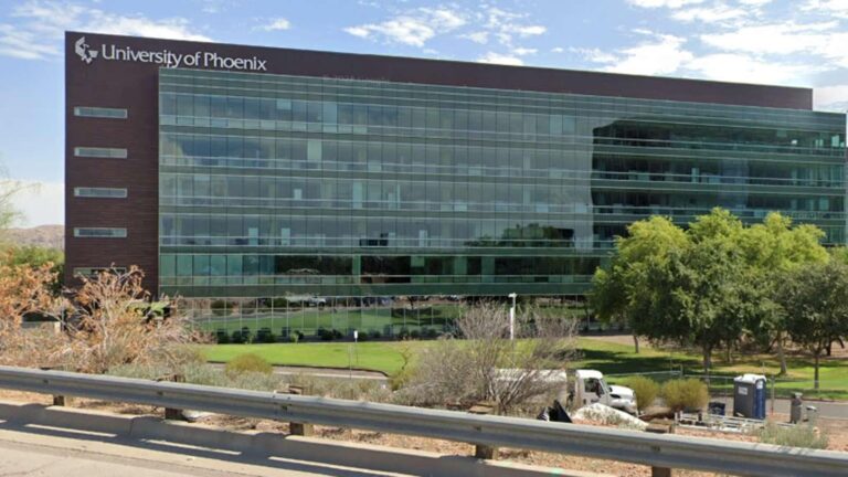 University of Phoenix’s two-year bid for a buyer revealed – Times Higher Education