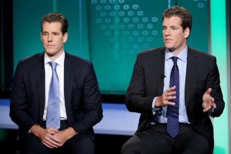 Winklevoss twins and crypto ties seek to shape Arizona Democratic primary race – NPR