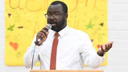 Phoenix elementary school principal named one of the top educators in the country – KTAR News 92.3 FM