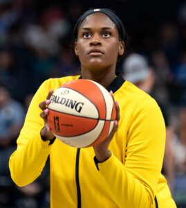 With Sabally out, Mercury’s Kalani Brown makes her case for a bigger role – Burn City Sports