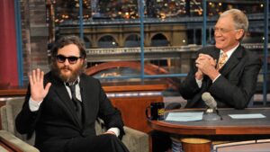 Joaquin Phoenix tells Stephen Colbert he regrets infamous Letterman interview – USA Today