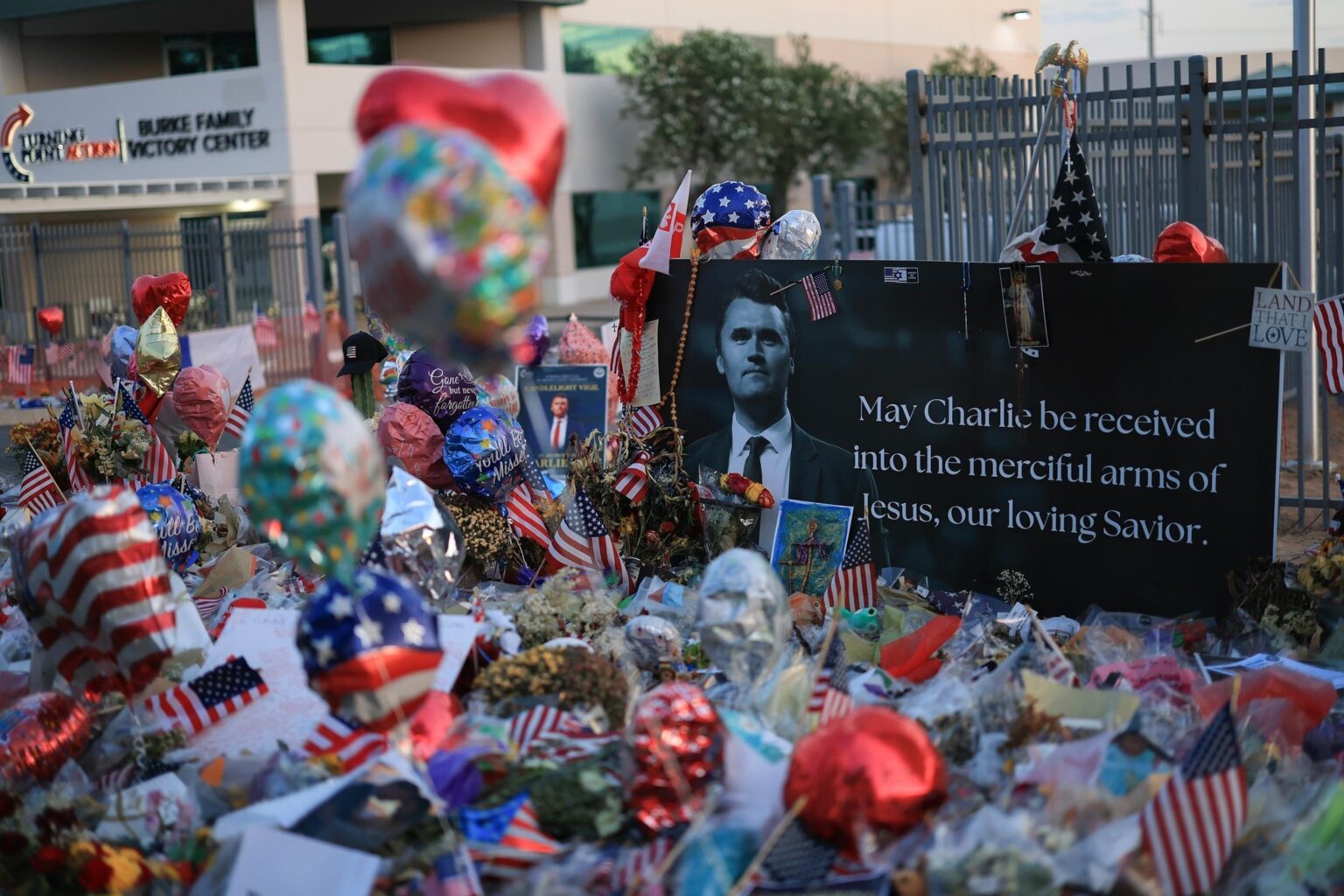 Charlie Kirk memorial in Arizona expected to draw 100,000, with Trump and Vance headlining – Fox News
