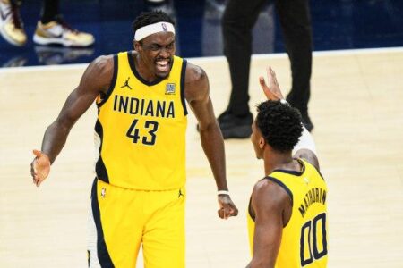 Photos: Indiana Pacers travel to Phoenix to take on the Suns in NBA action – IndyStar