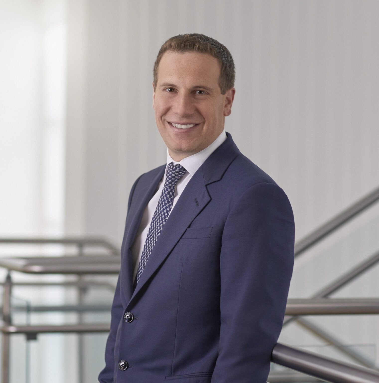 Suns owner Mat Ishbia unveiled perfectly cheap concession prices and every pro sports team should follow – USA Today