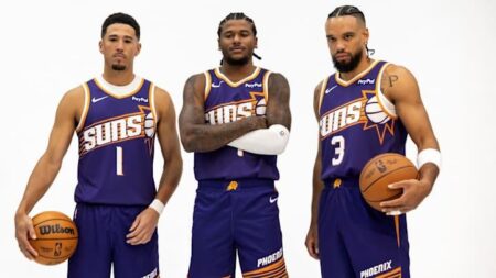 Reported Suns Approach to Mark Williams Situation is Wise – Sports Illustrated