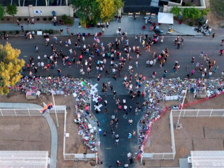 Man Arrested for Defacing Charlie Kirk Memorial in Phoenix Man in custody for destroying Charlie Kirk memorial in Phoenix: Police – NewsNation