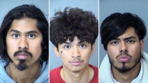 Phoenix murder suspects sent photos of mutilated body to gay victim’s family, police say – CBS News Phoenix murder suspects sent photos of mutilated body to gay victim’s family, police say – CBS News