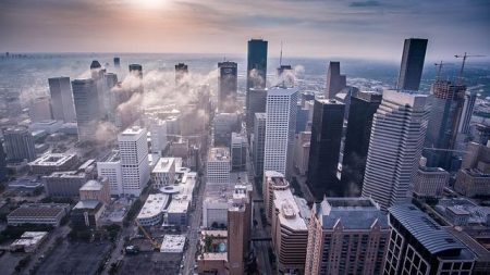Report on entertainment district plans in downtown Phoenix to be heard by council subcommittee – KJZZ