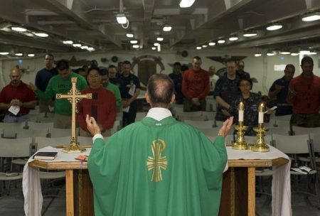 Former Phoenix Catholic priest facing sex crime charges after fleeing US – KTAR News 92.3 FM