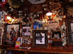 USA TODAY named its Bars of the Year. 2 Arizona bars made the list – azcentral.com and The Arizona Republic