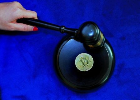 Pres. Trump signs Crypto regulations into law – FOX 10 Phoenix